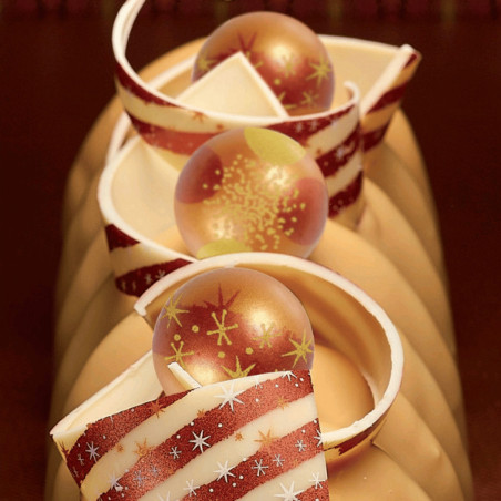 buche de noel décoré avec bouel chocolat