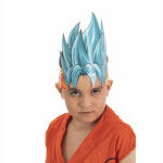 enfant avec coiffe dragon ball