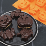 petits gateaux halloween cecoa paris - citrouilles et chauve souris