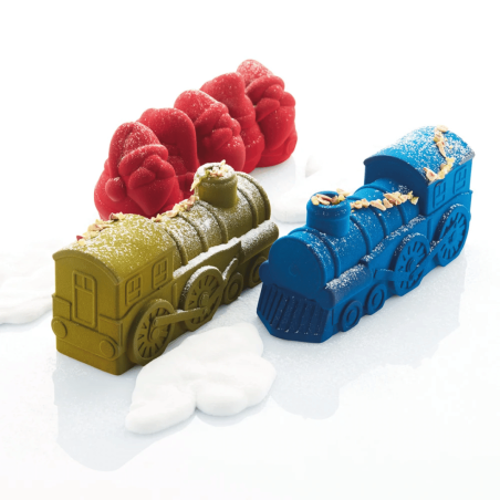 idées decoration buche de noel en forme de locomotive - Pavoni Itaila